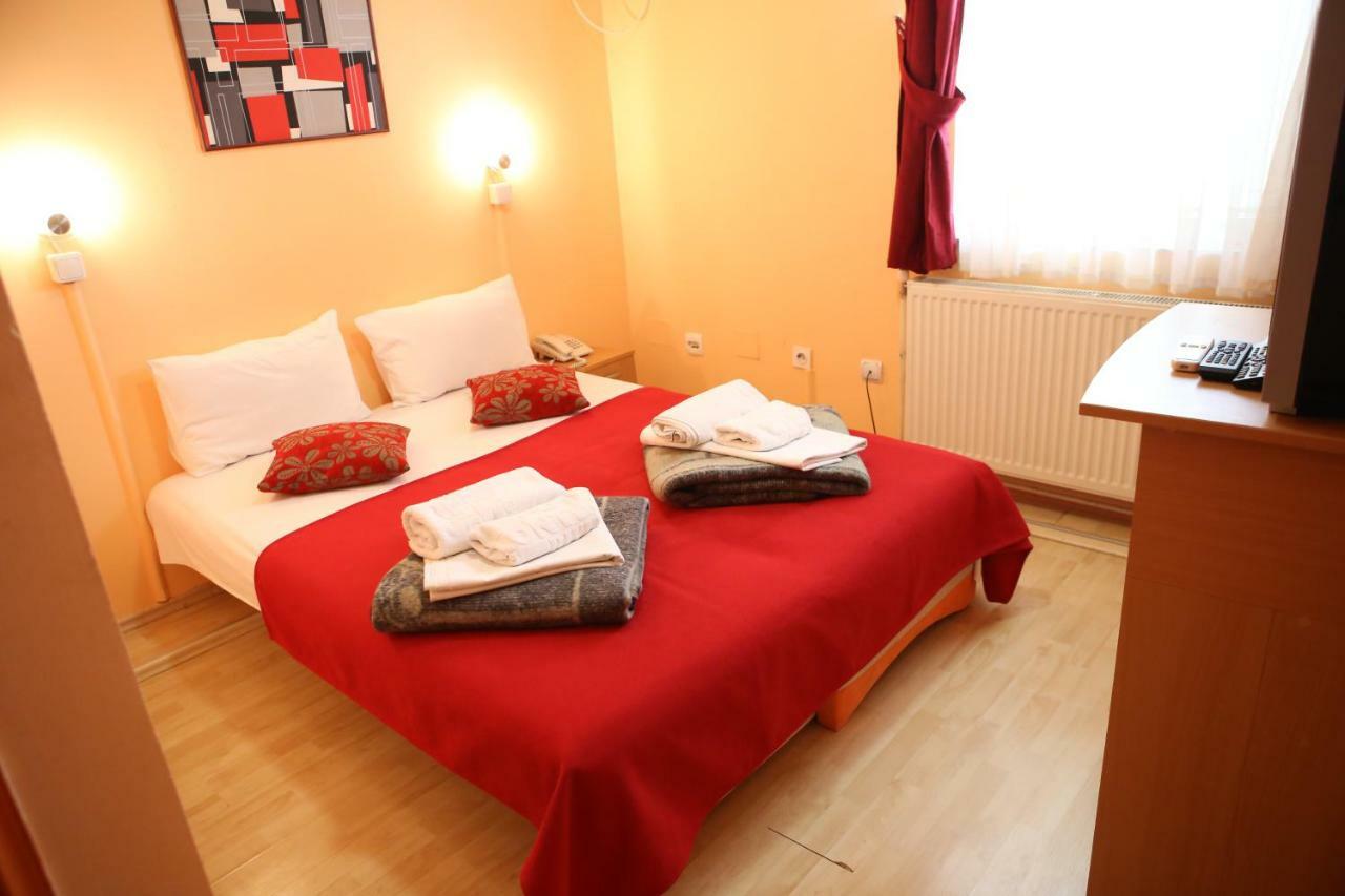 Hotel&Spamontenegro Rivijera Veles Exteriör bild